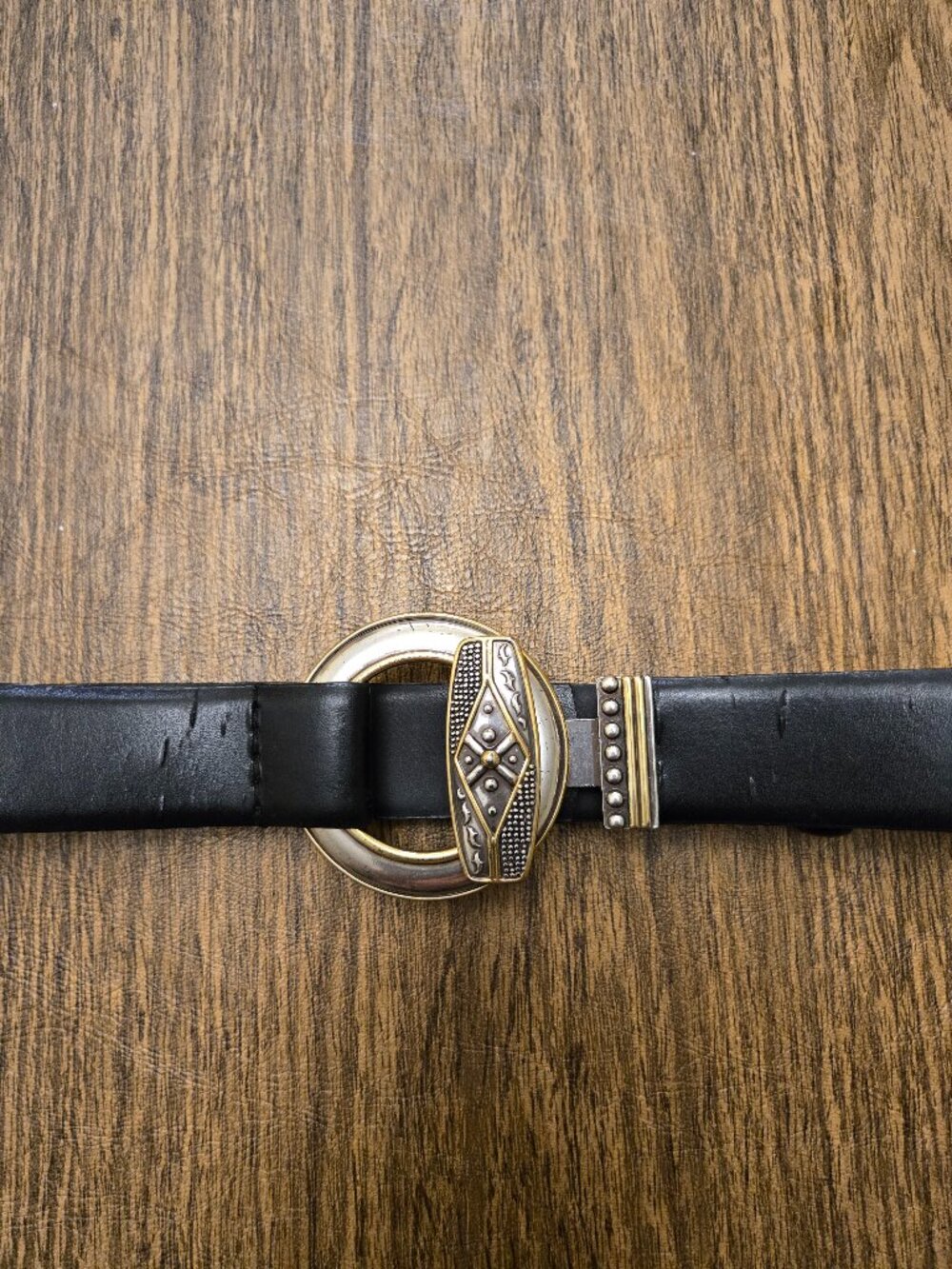 CHICO'S Women's Genuine Leather Black Adjustable Belt w/Toggle Silver Buckle SM